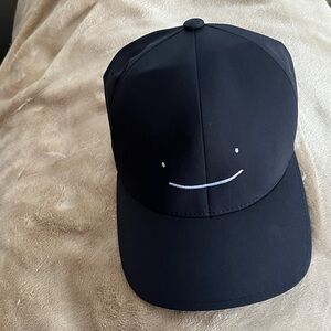 Dream Black Smiley Face Cap, Flexfit Delta
